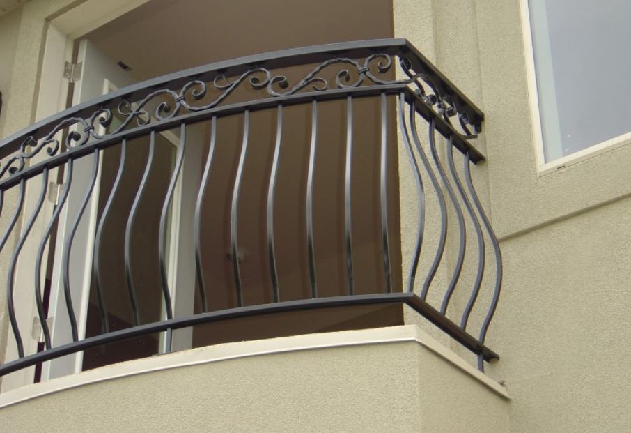 Jabel Al Maliha Steel Workshop Uae Wrought Iron And Cast Aluminium Balcony Railings For Villas